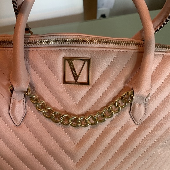 Victoria’s Secret purse - Picture 2 of 7